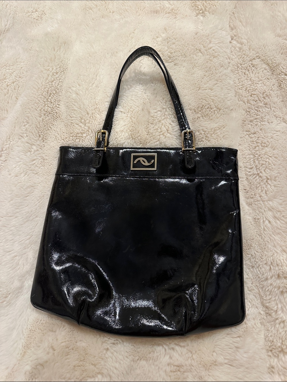 Vintage Susan Gail Glossy Black leather purse Tote with Gold Accent